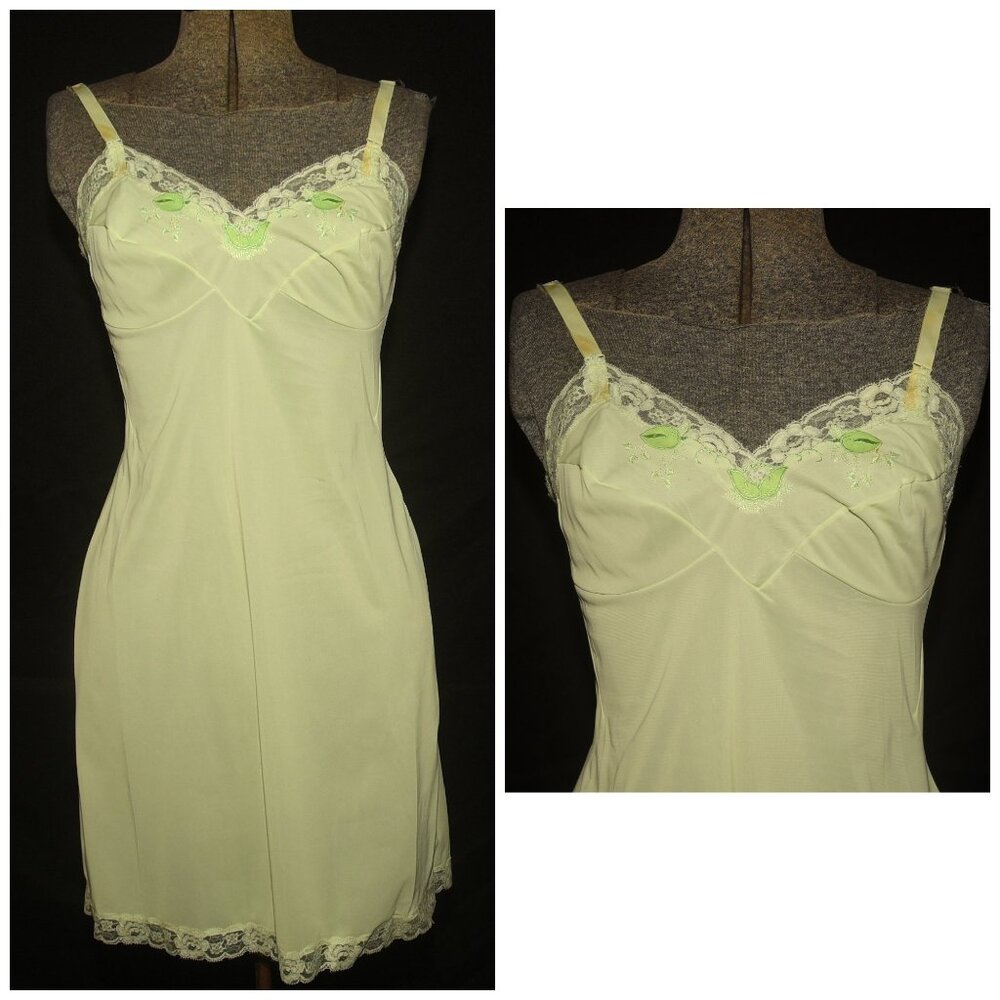 VTG 60s Sears Spring Green Nylon Full Slip Slip Dress Size 34 Lace & Flower Trim